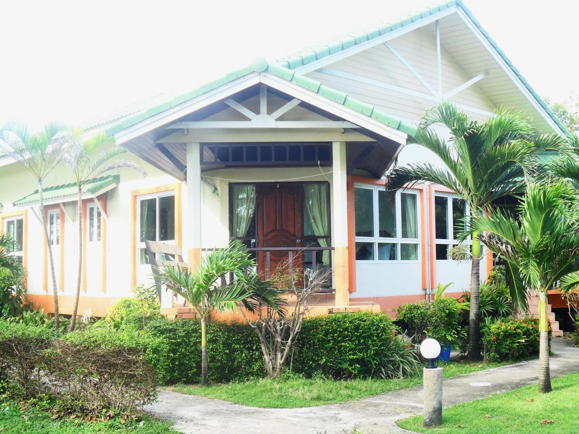 Lanta Palm Beach Resort , Beach Bungalow - Ko Lanta Rom bilde
