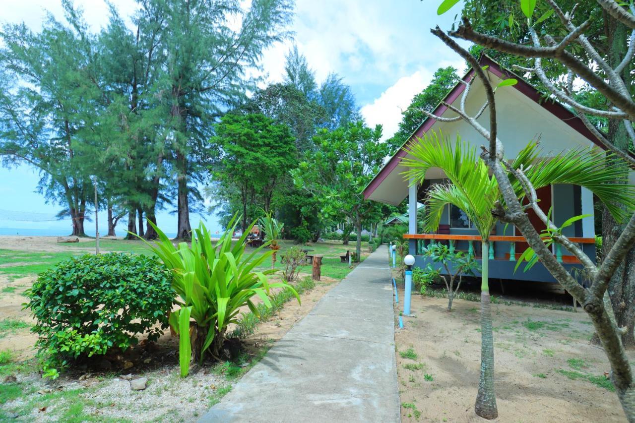 Lanta Palm Beach Resort , Beach Bungalow - Ko Lanta Eksteriør bilde